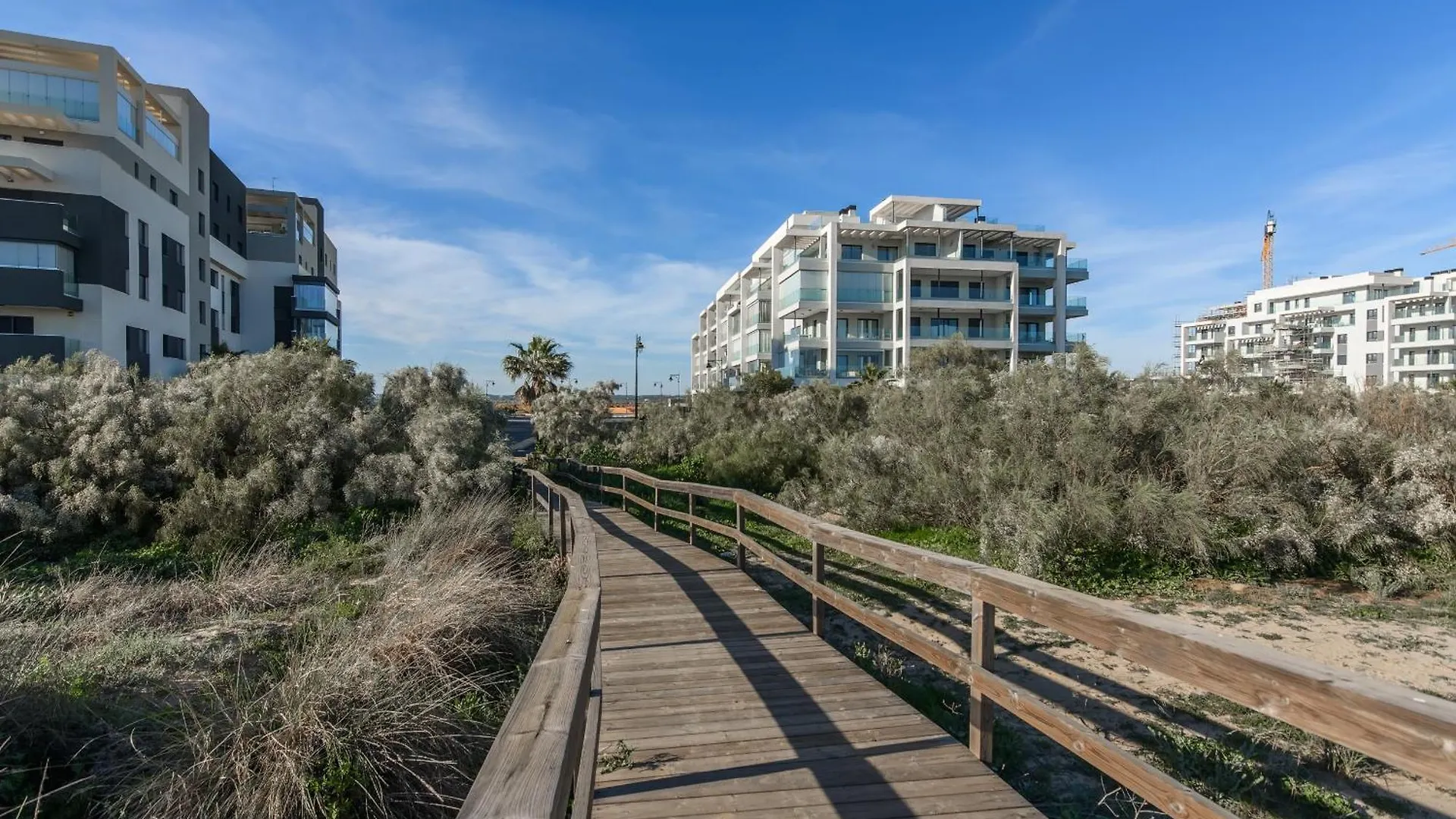 Los Camaleones By H- Playa De Los Haraganes Hlch3103 Isla Canela Appartement